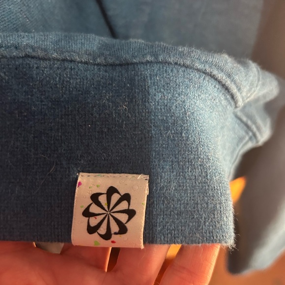 Nike Blue Apparel with White Label Womens - Picture 4 of 4